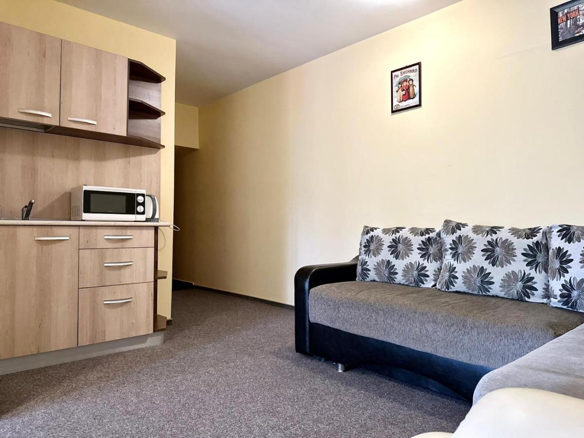 La O Barfa Apartamento Ploieşti Exterior foto